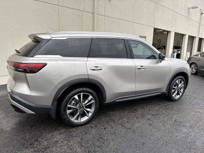2023 INFINITI QX60 LUXE