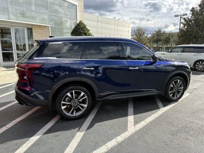 2023 INFINITI QX60 LUXE