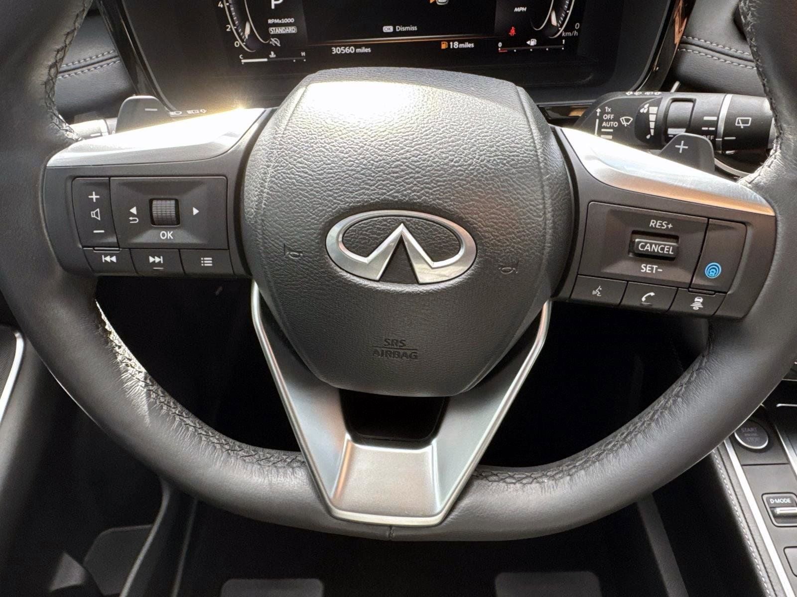 2023 INFINITI QX60 LUXE