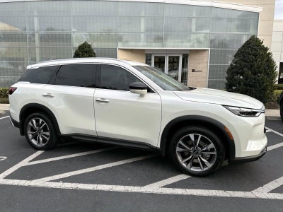 2023 INFINITI QX60 LUXE