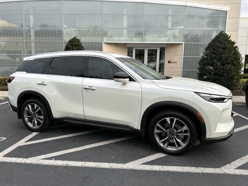 2023 INFINITI QX60 LUXE