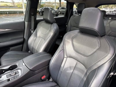 2023 INFINITI QX60 LUXE