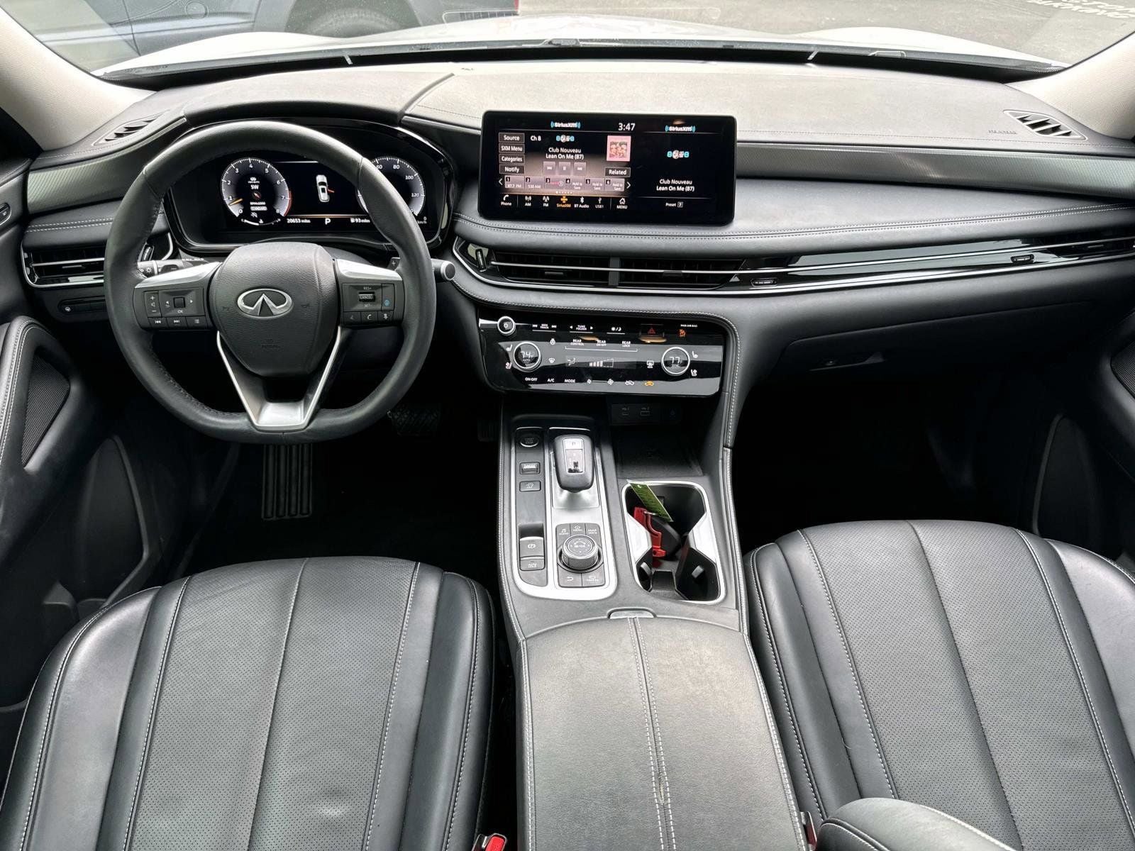 2023 INFINITI QX60 LUXE