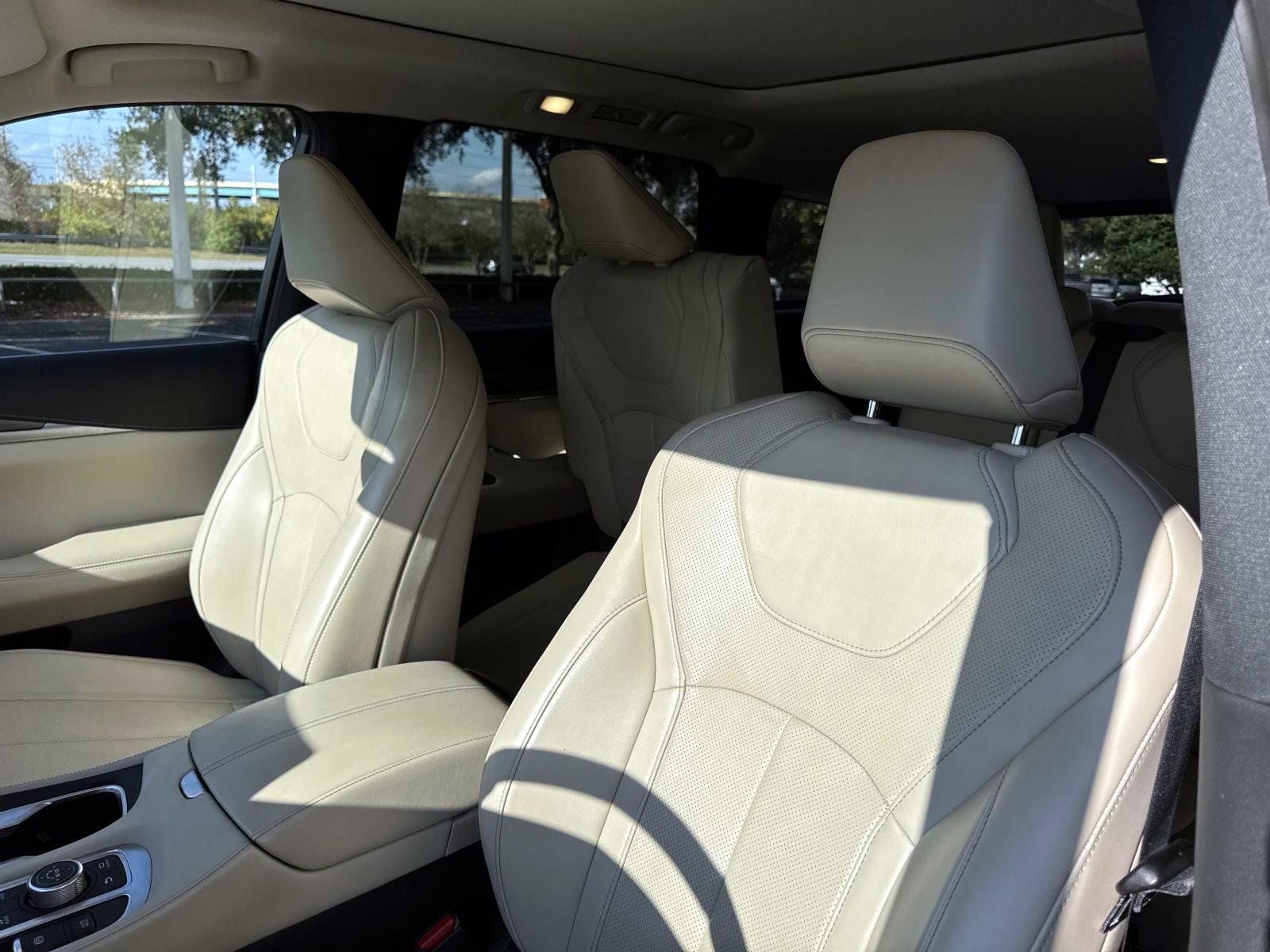 2024 INFINITI QX60 LUXE