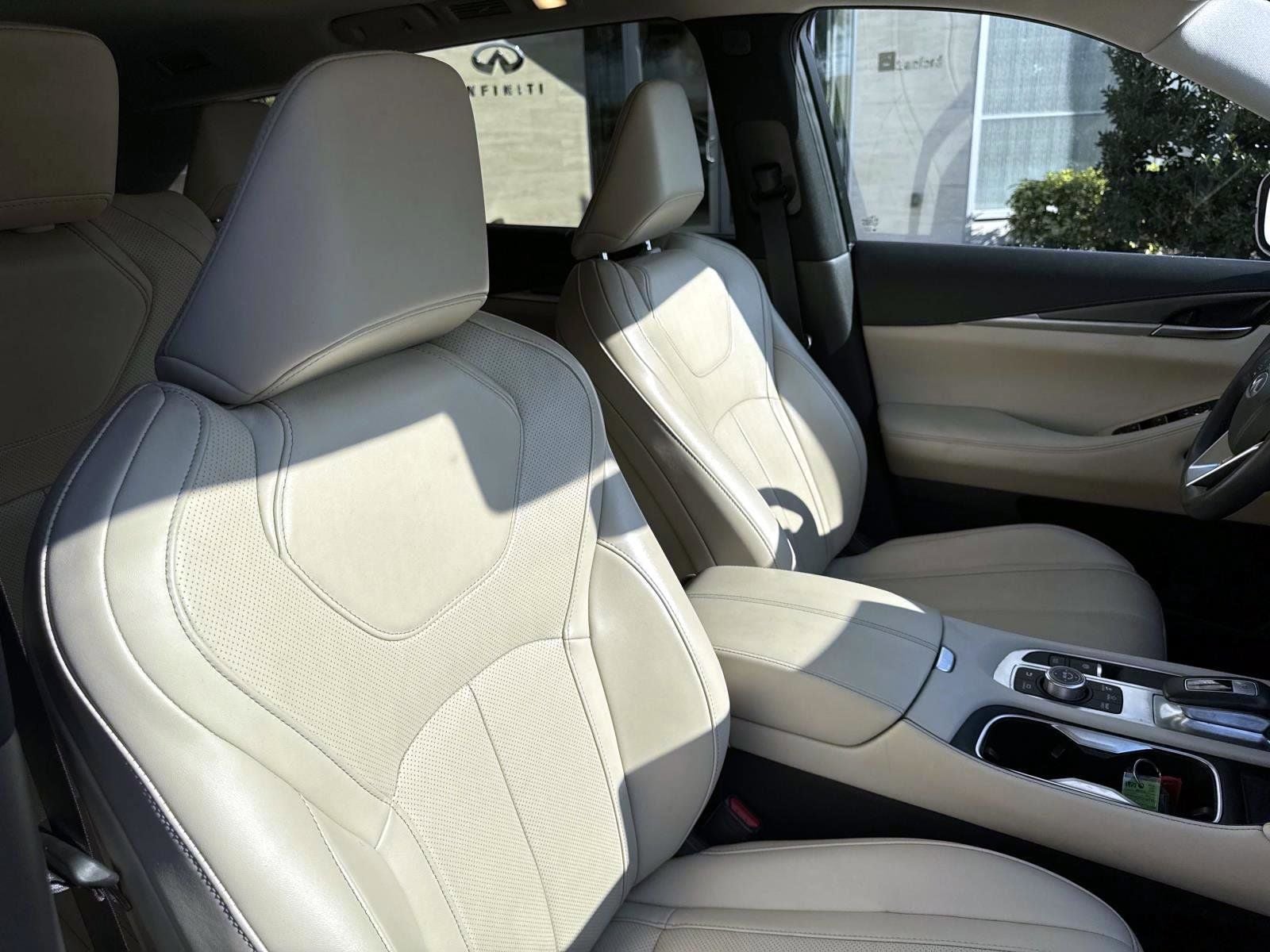 2024 INFINITI QX60 LUXE