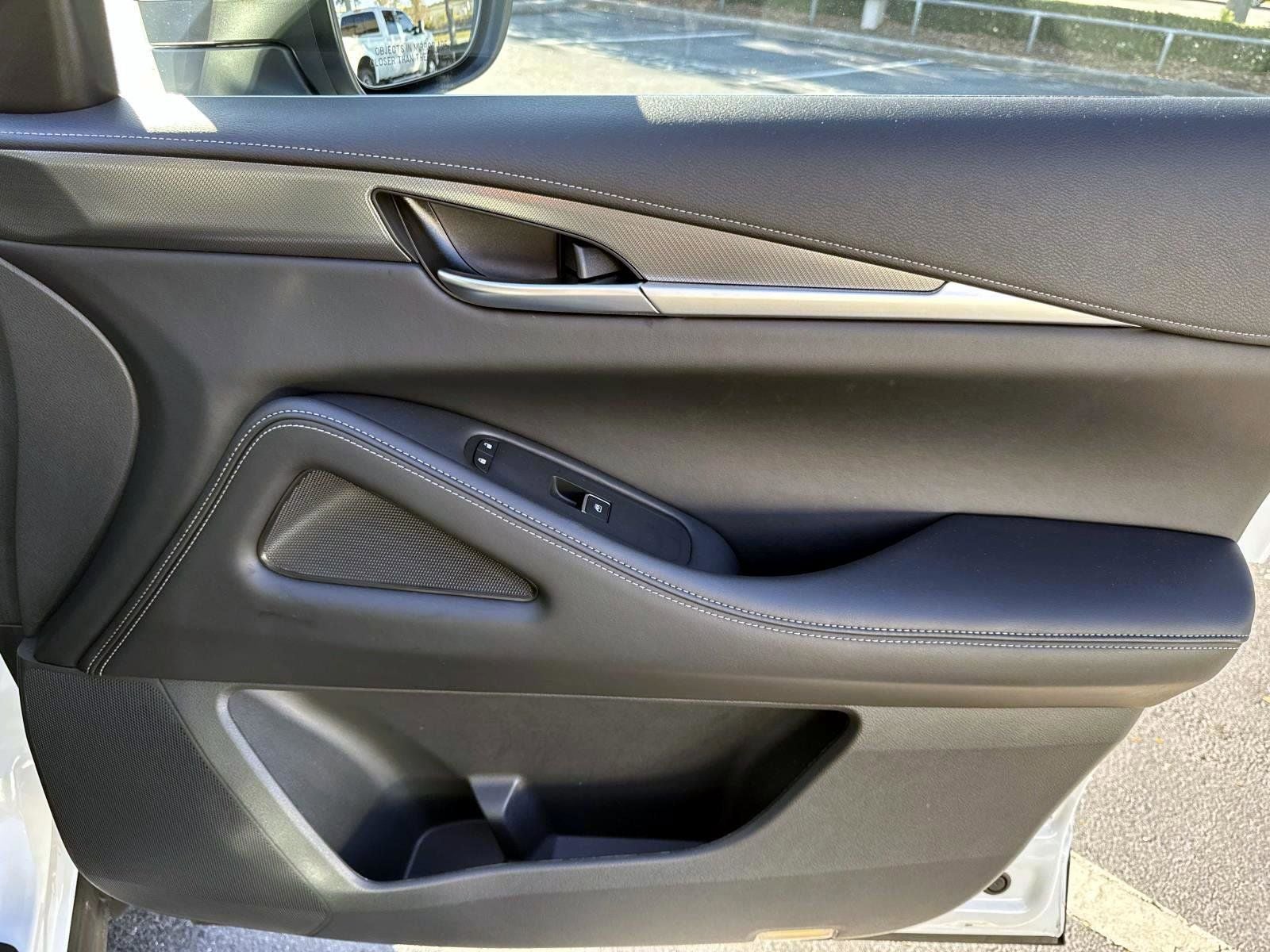 2024 INFINITI QX60 LUXE