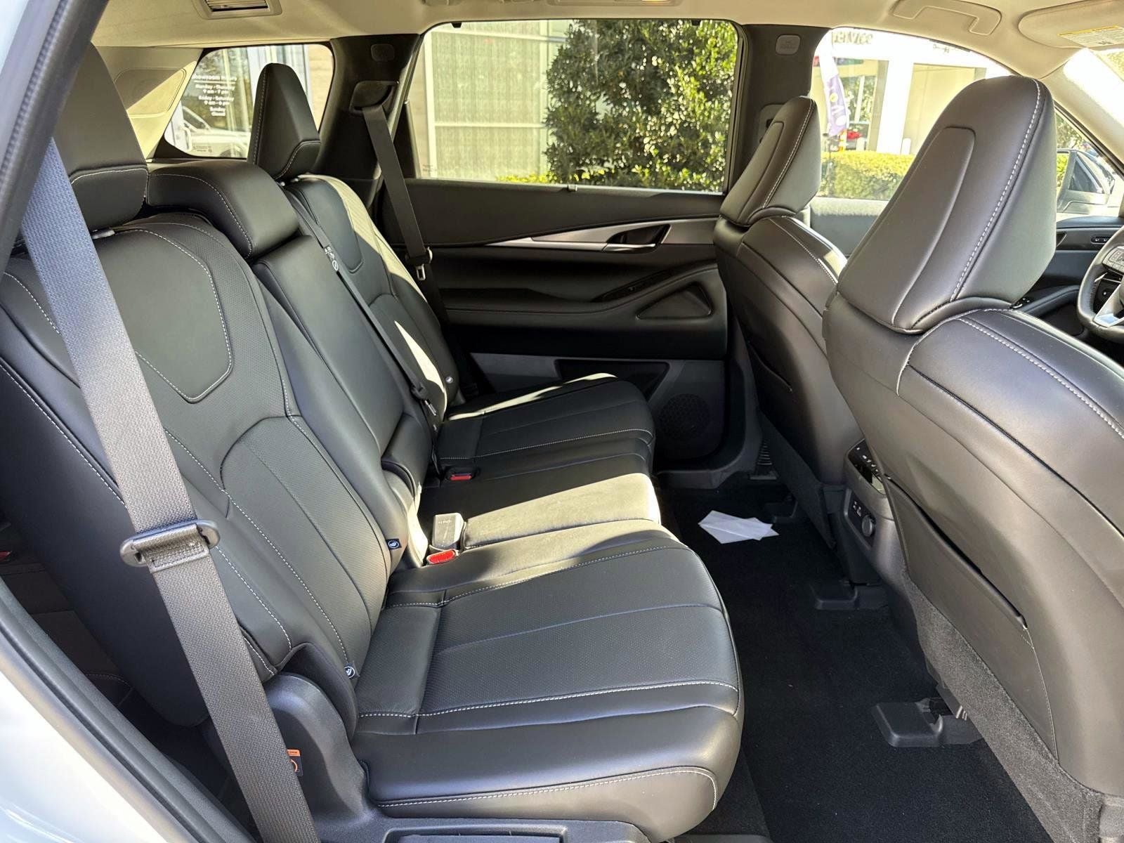 2024 INFINITI QX60 LUXE