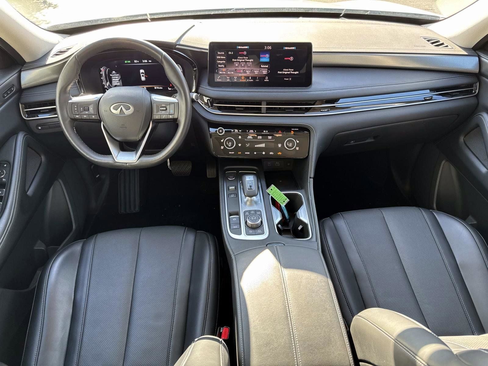 2024 INFINITI QX60 LUXE