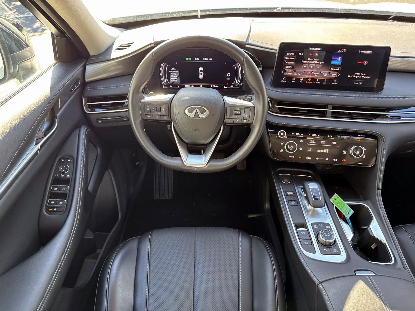 2024 INFINITI QX60 LUXE