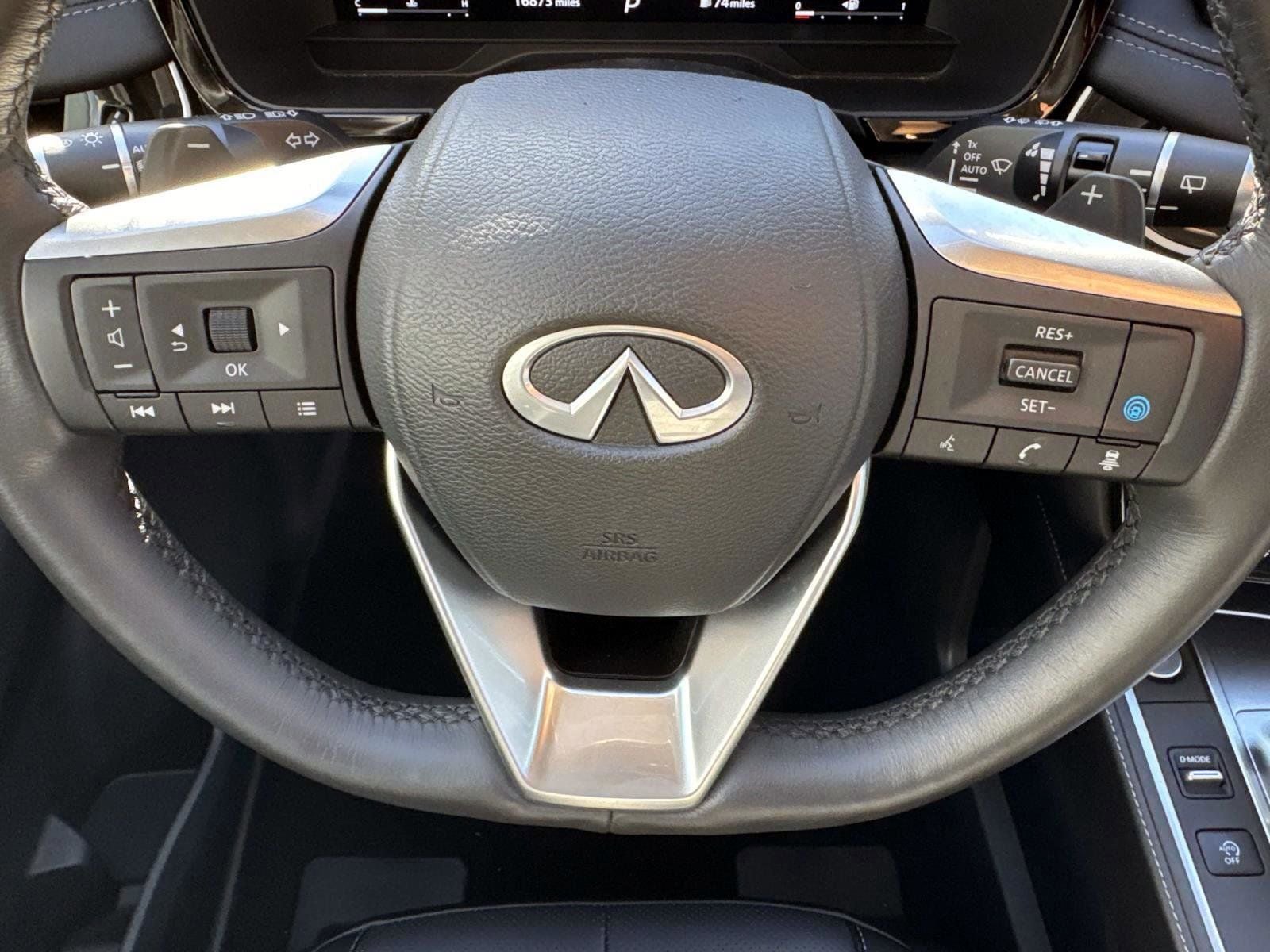 2024 INFINITI QX60 LUXE