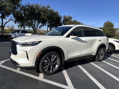 2024 INFINITI QX60 LUXE