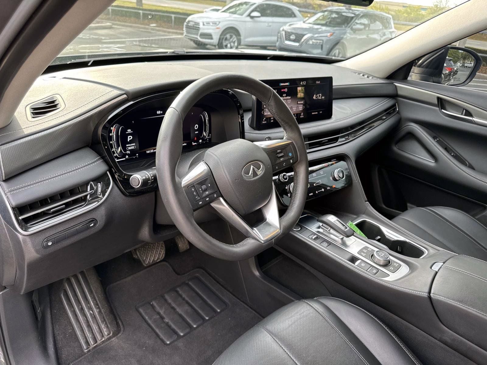 2023 INFINITI QX60 LUXE