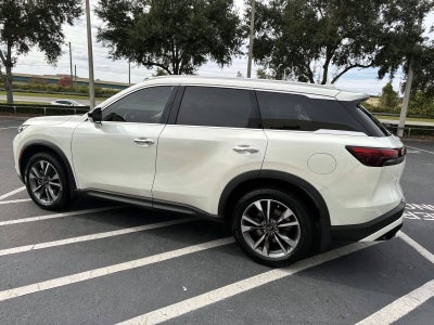 2023 INFINITI QX60 LUXE