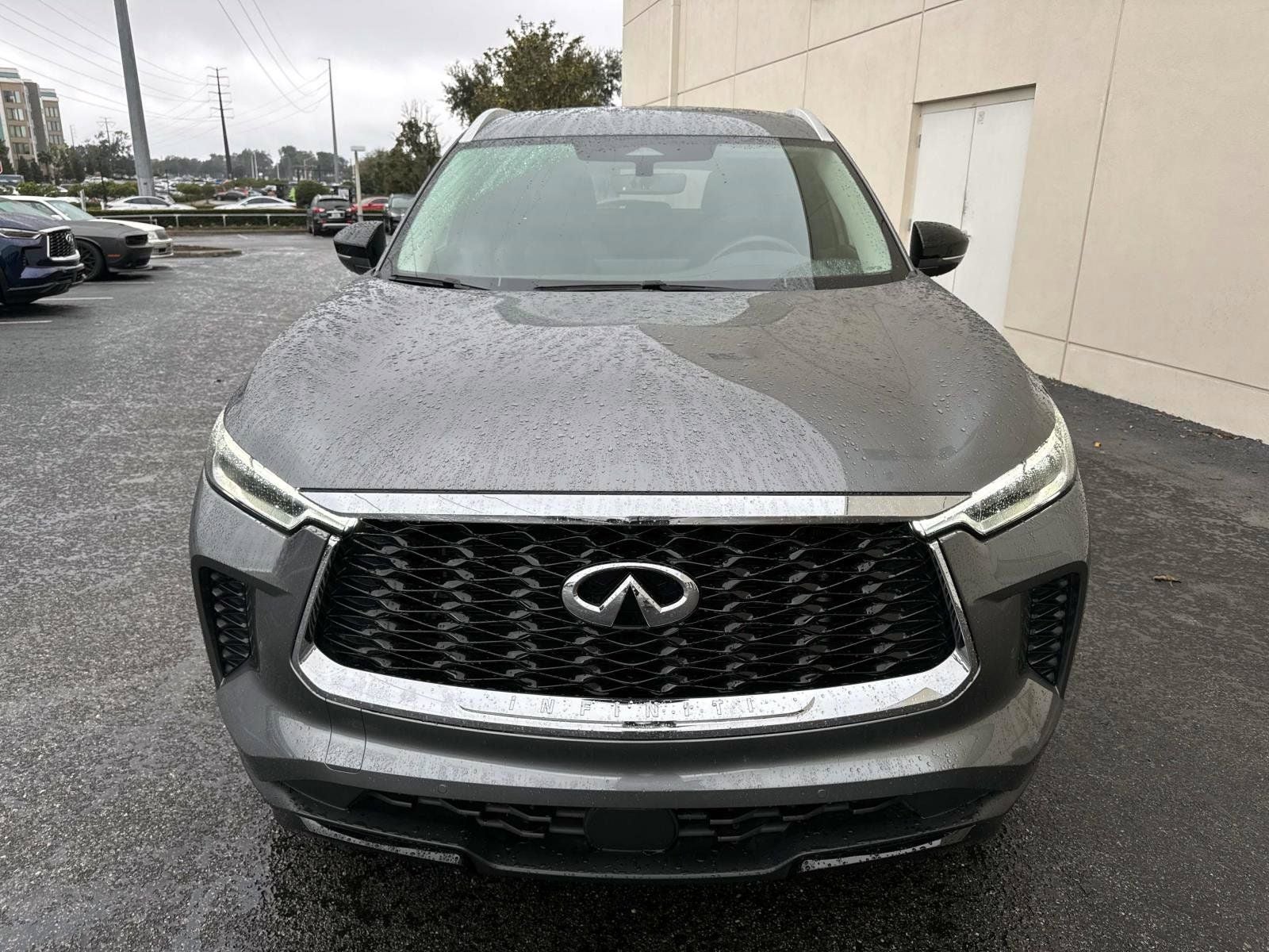 2023 INFINITI QX60 LUXE