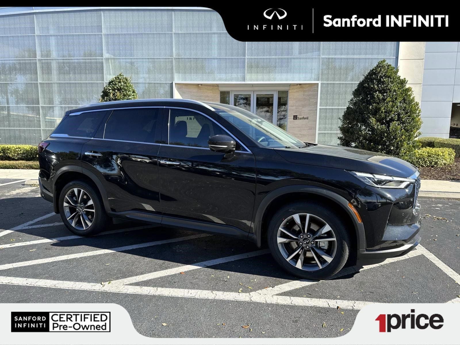 2023 INFINITI QX60 LUXE