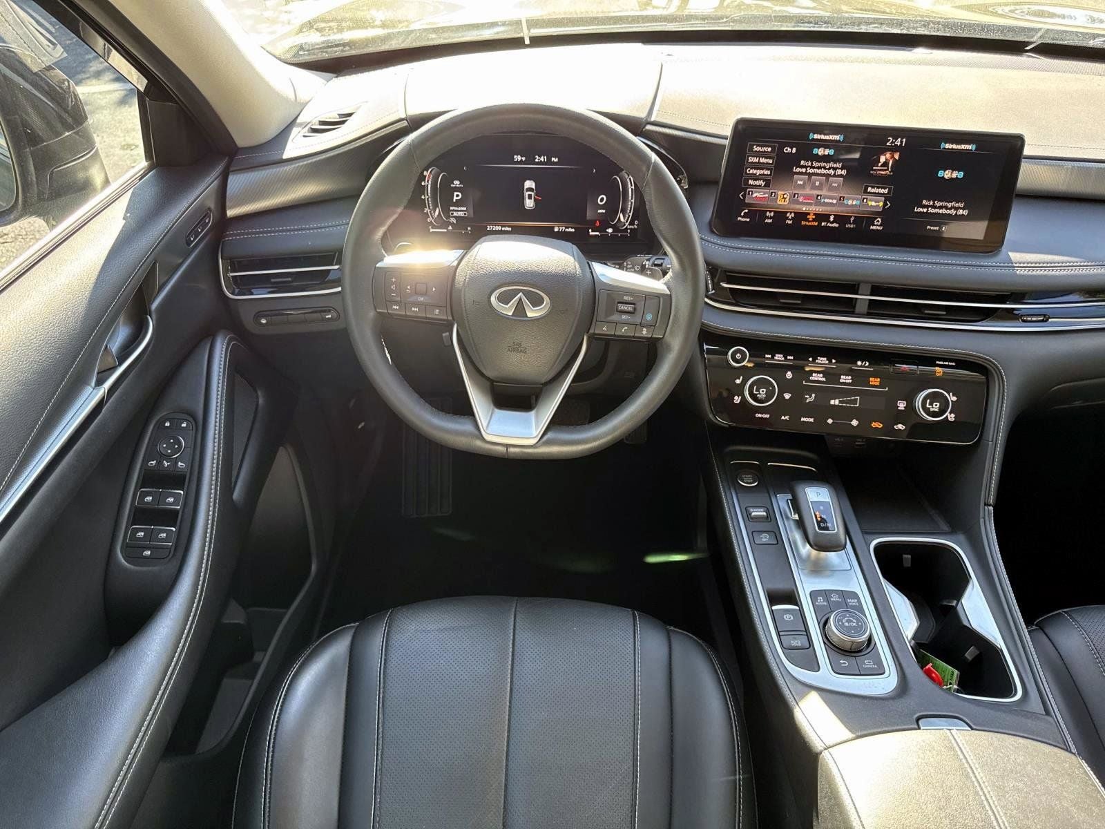 2023 INFINITI QX60 LUXE