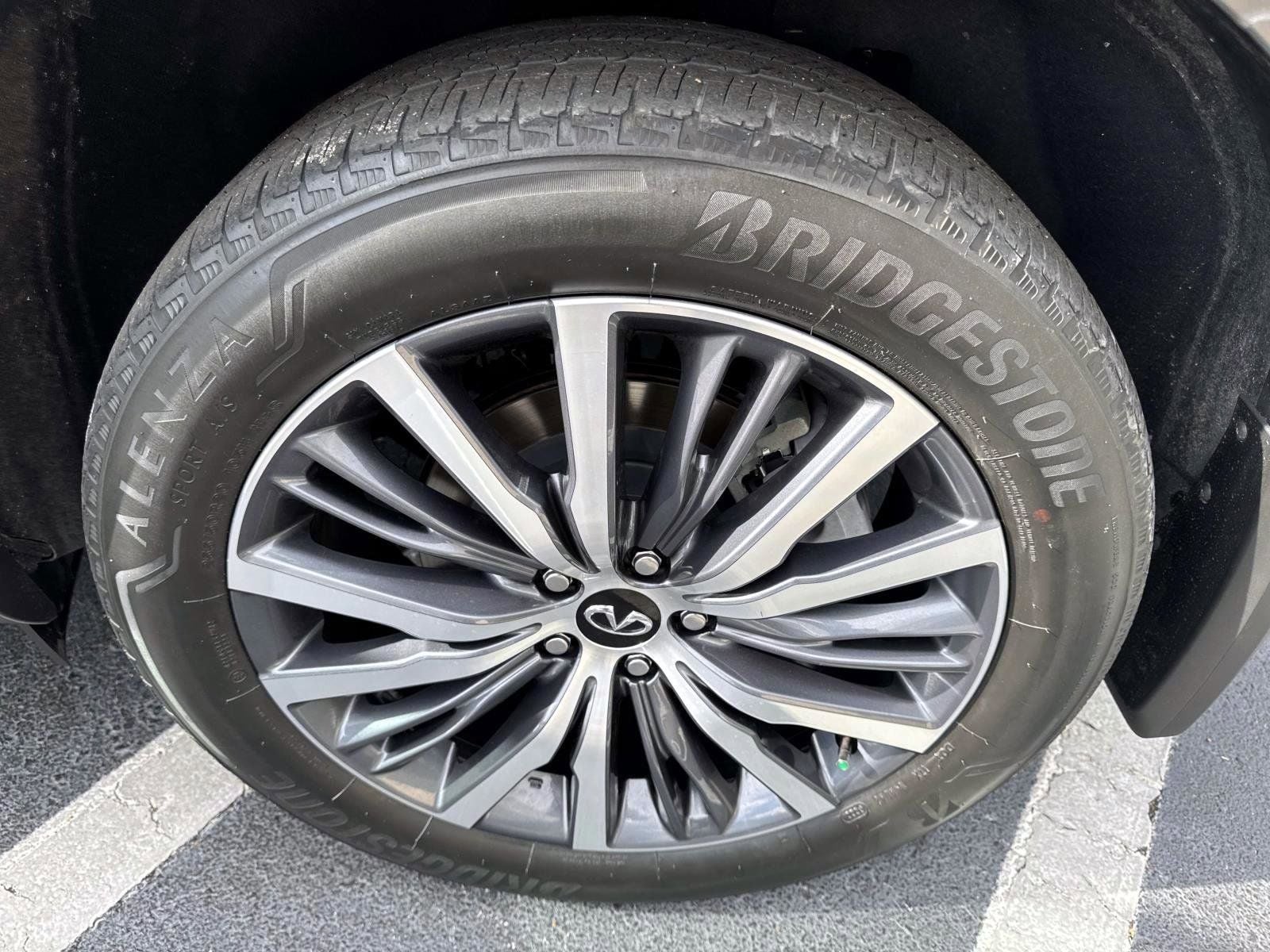 2023 INFINITI QX60 Sensory