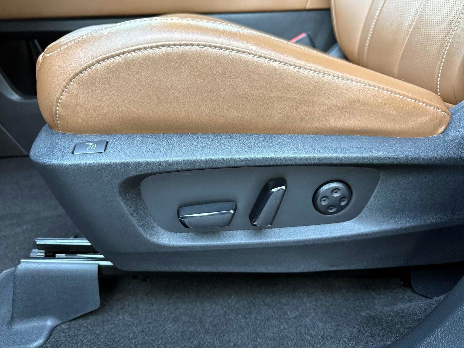 2024 INFINITI QX60 Sensory