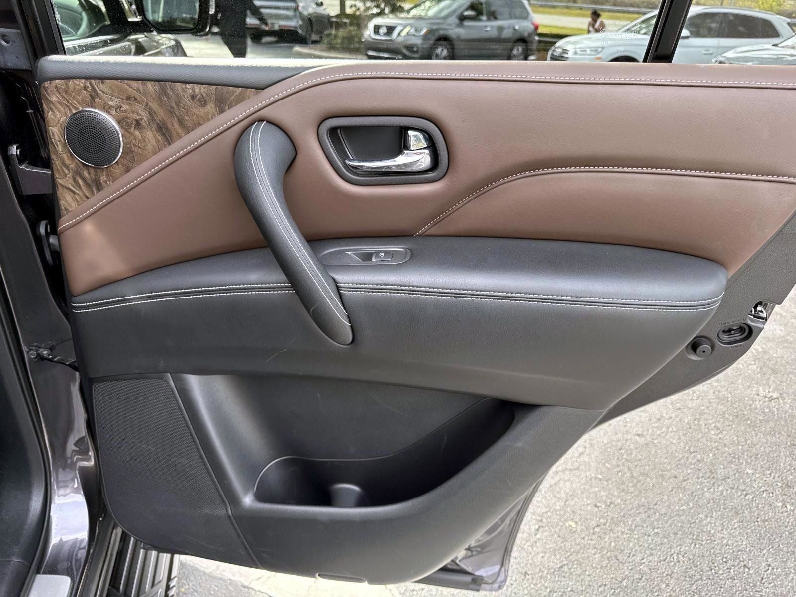 2024 INFINITI QX80 Premium Select