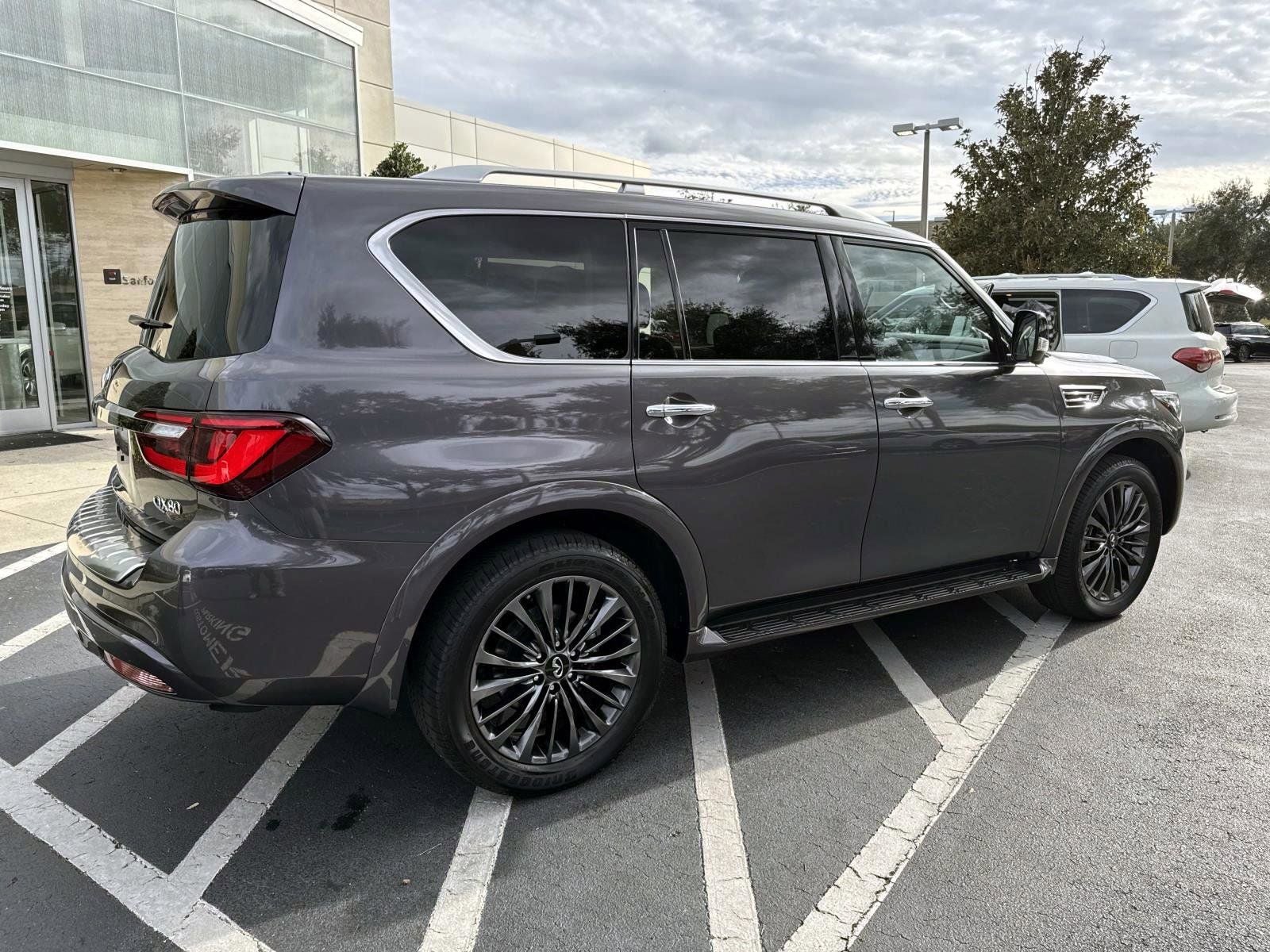 2024 INFINITI QX80 Premium Select