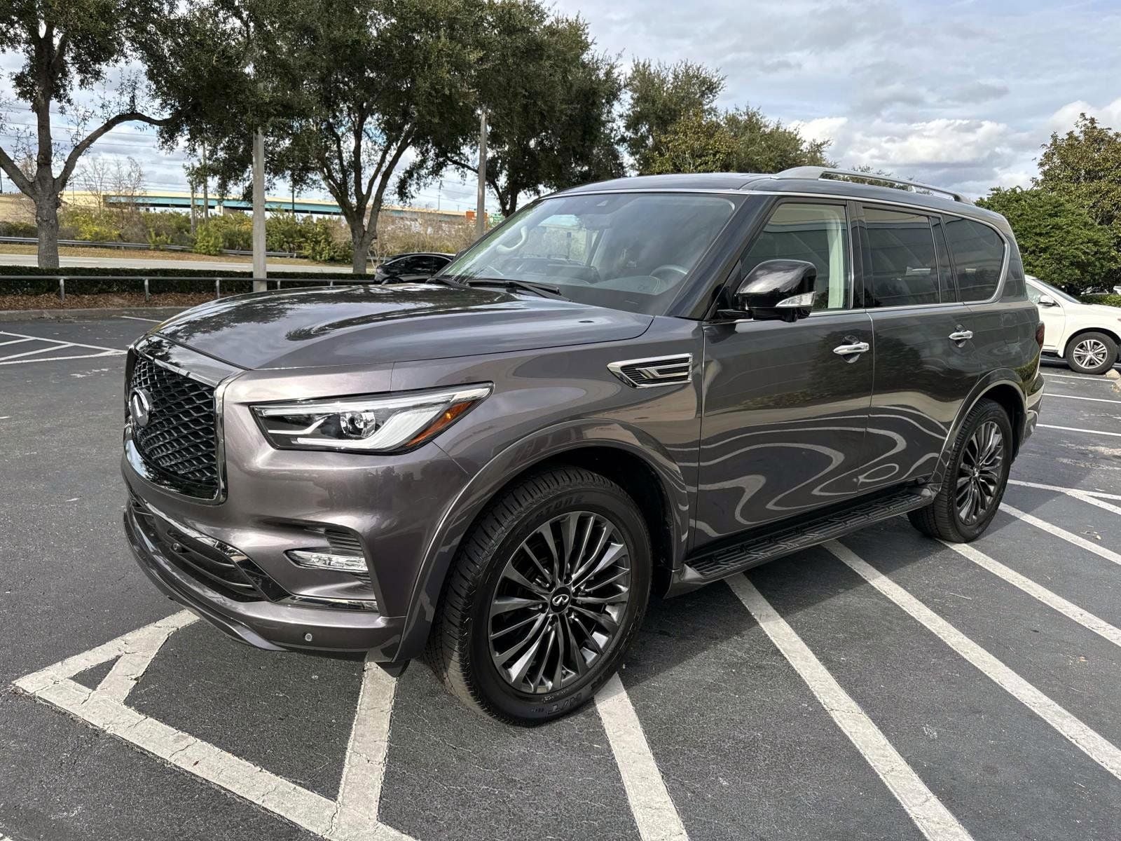 2024 INFINITI QX80 Premium Select