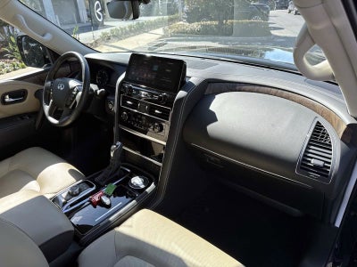 2024 INFINITI QX80 Premium Select