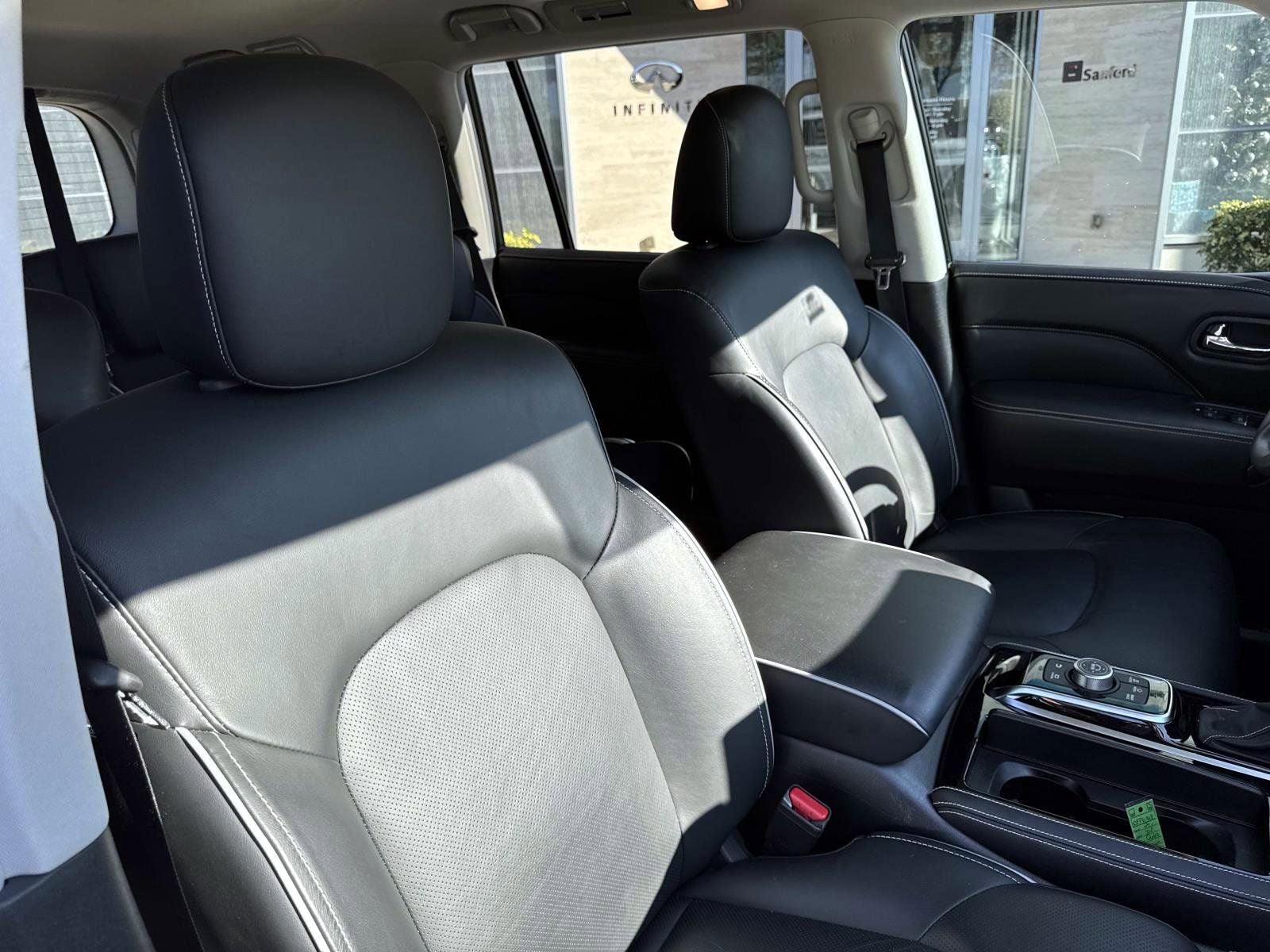 2024 INFINITI QX80 Premium Select