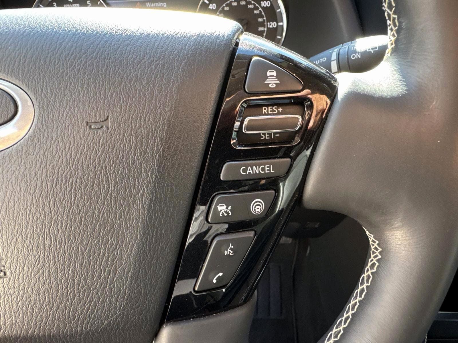 2024 INFINITI QX80 Premium Select