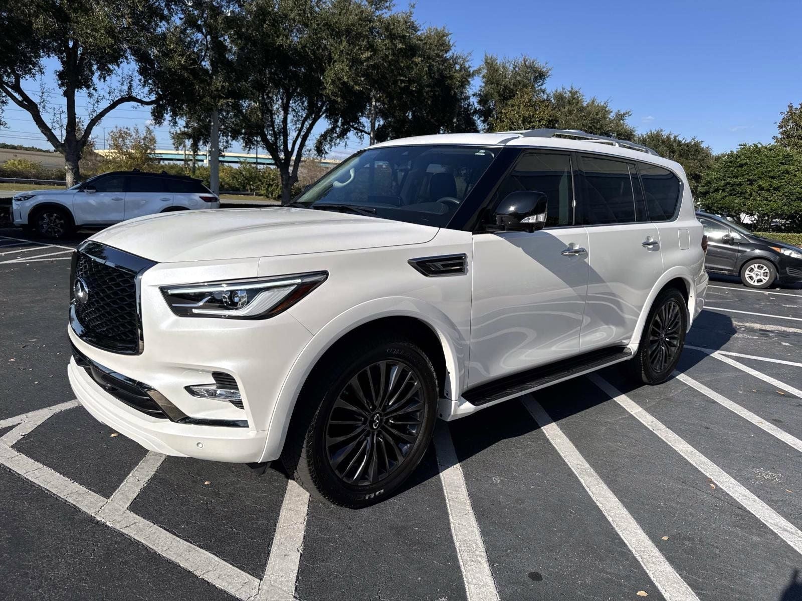 2024 INFINITI QX80 Premium Select