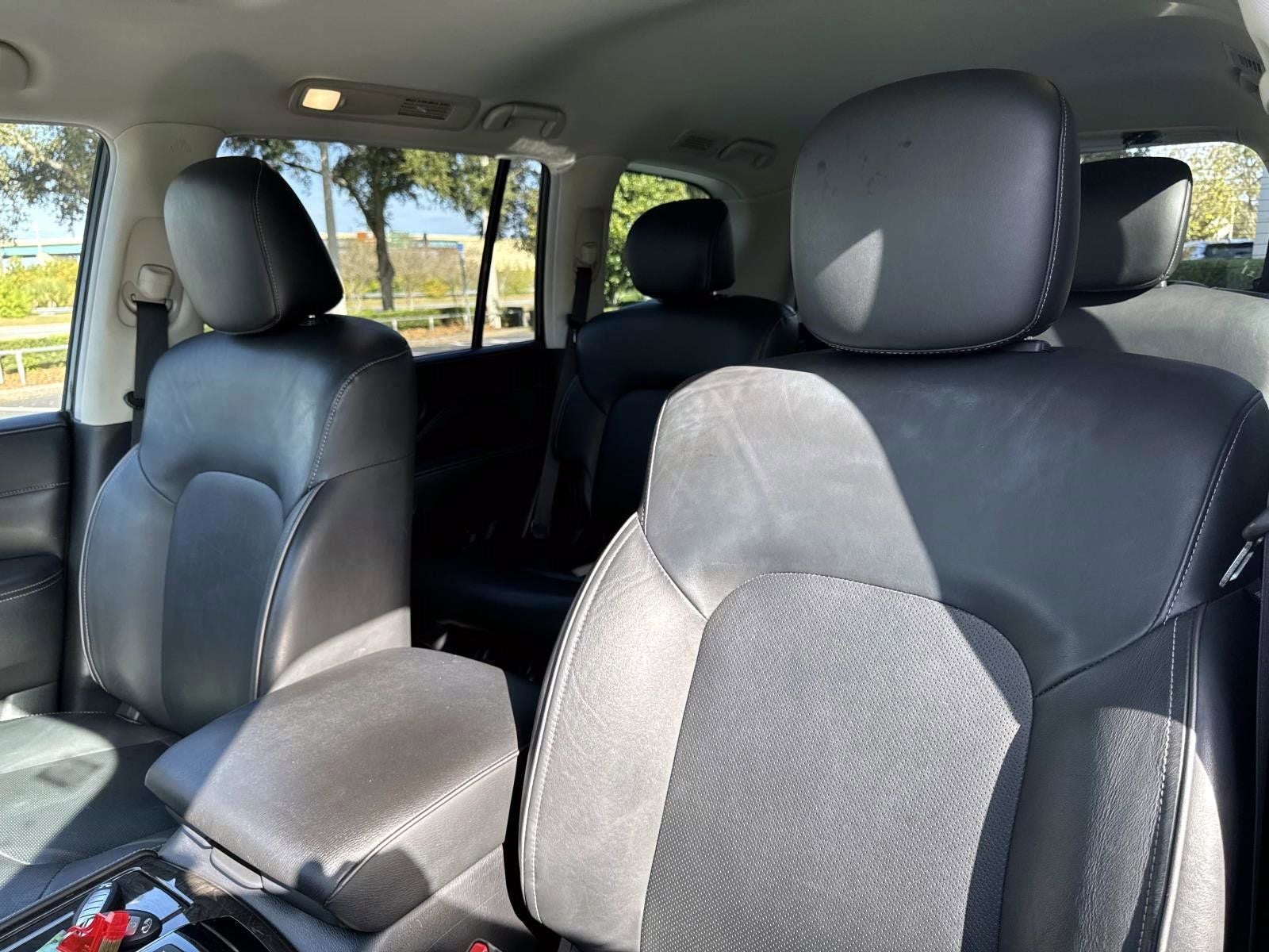 2023 INFINITI QX80 LUXE