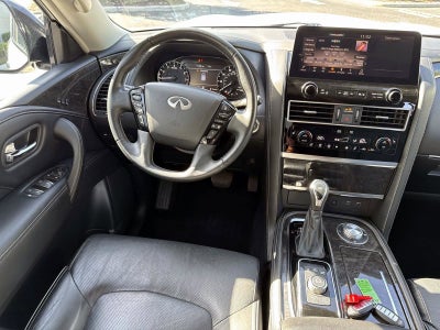 2023 INFINITI QX80 LUXE