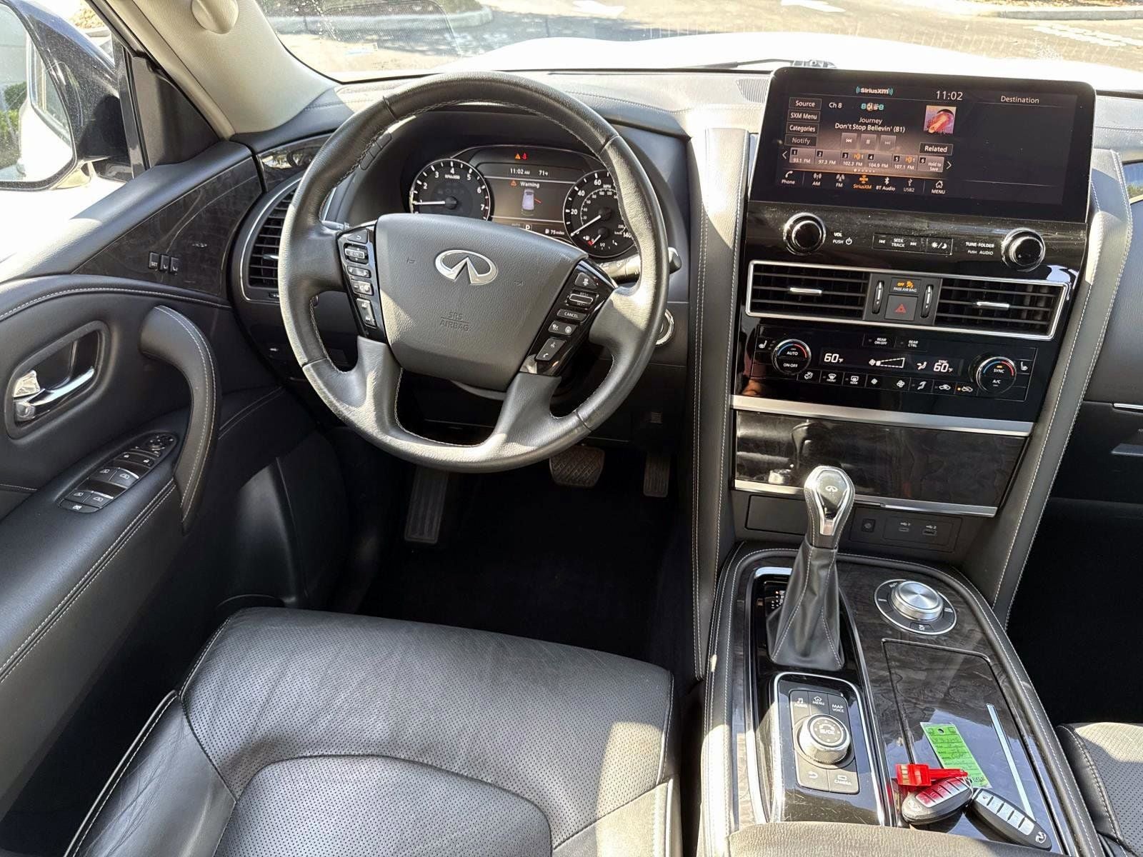 2023 INFINITI QX80 LUXE