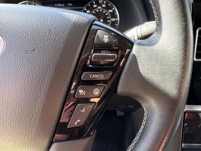 2023 INFINITI QX80 LUXE