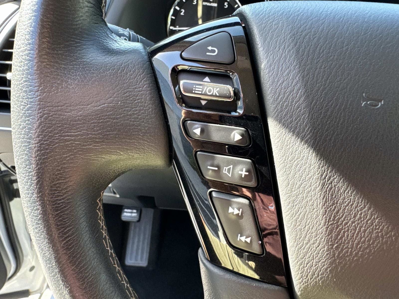 2023 INFINITI QX80 LUXE