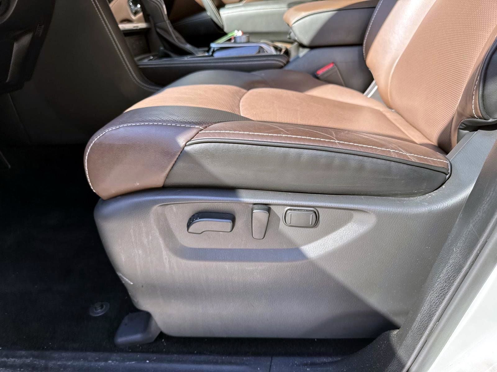 2024 INFINITI QX80 Premium Select