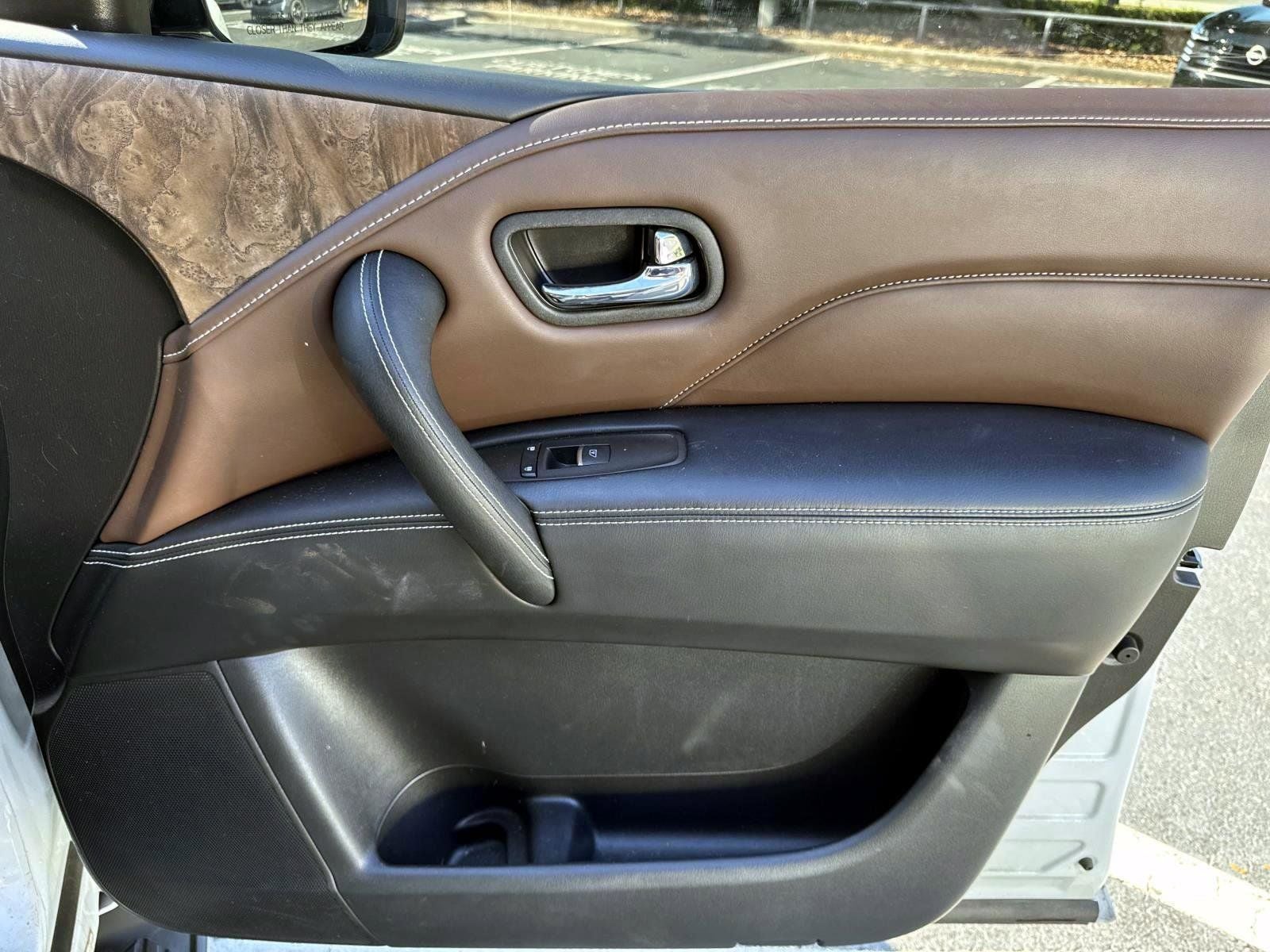 2024 INFINITI QX80 Premium Select