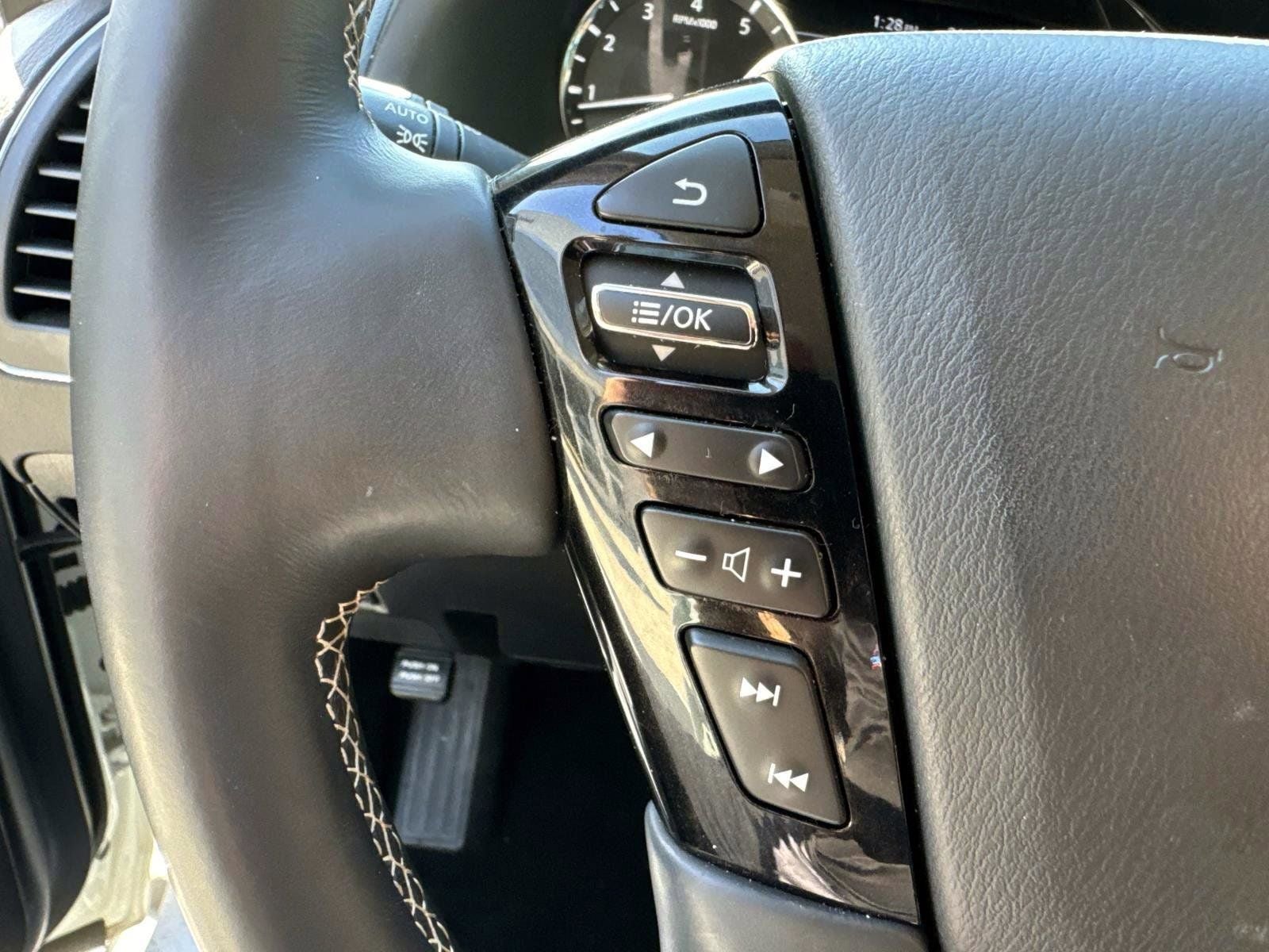 2024 INFINITI QX80 Premium Select