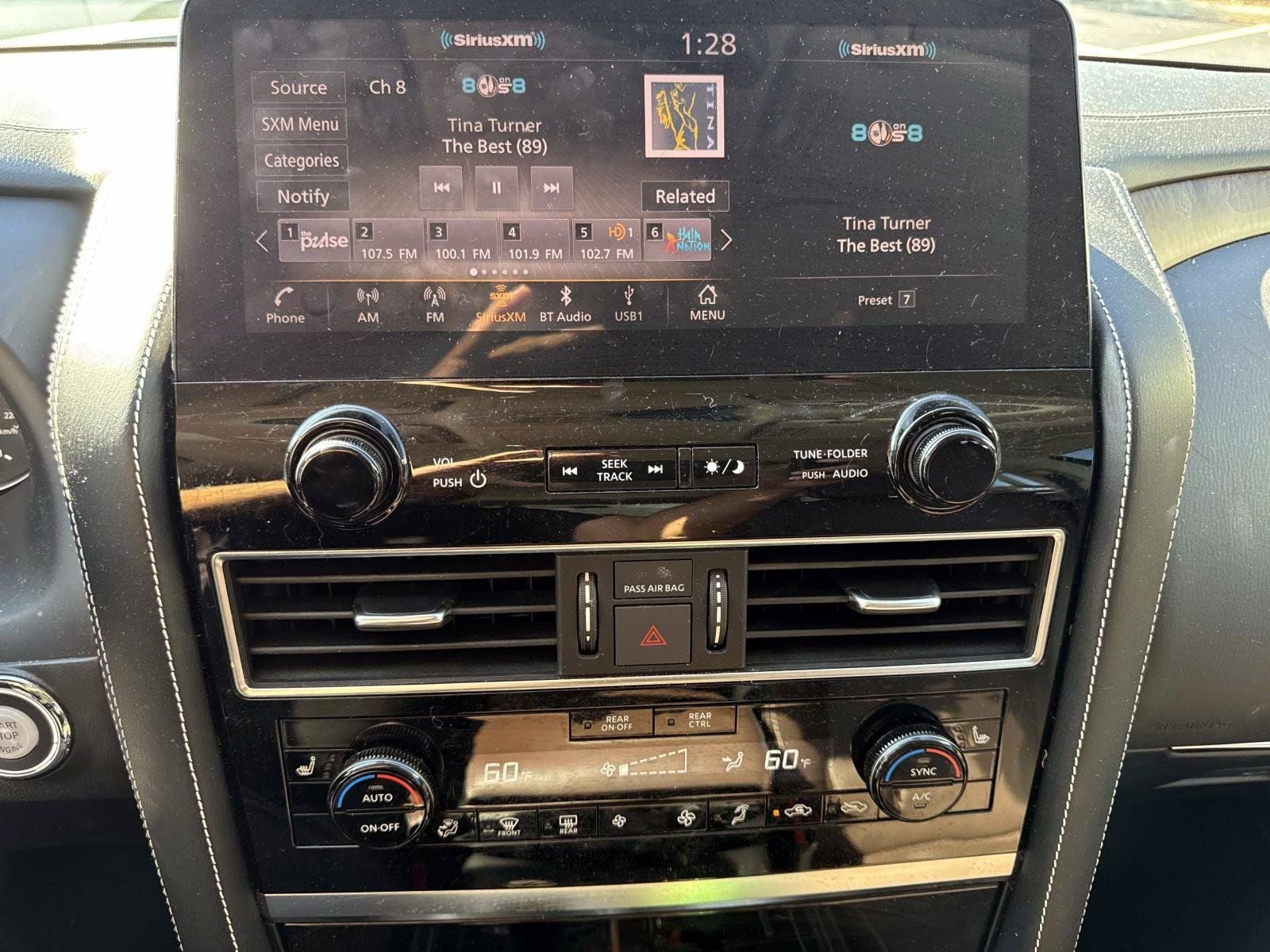 2024 INFINITI QX80 Premium Select