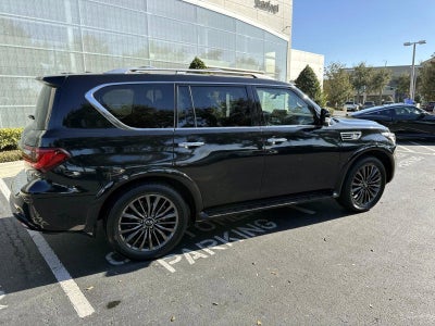 2024 INFINITI QX80 Premium Select