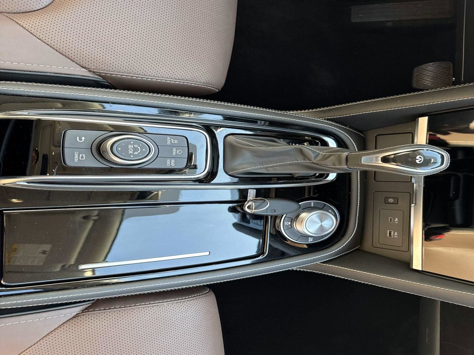 2024 INFINITI QX80 Premium Select