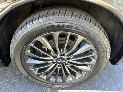 2024 INFINITI QX80 Premium Select