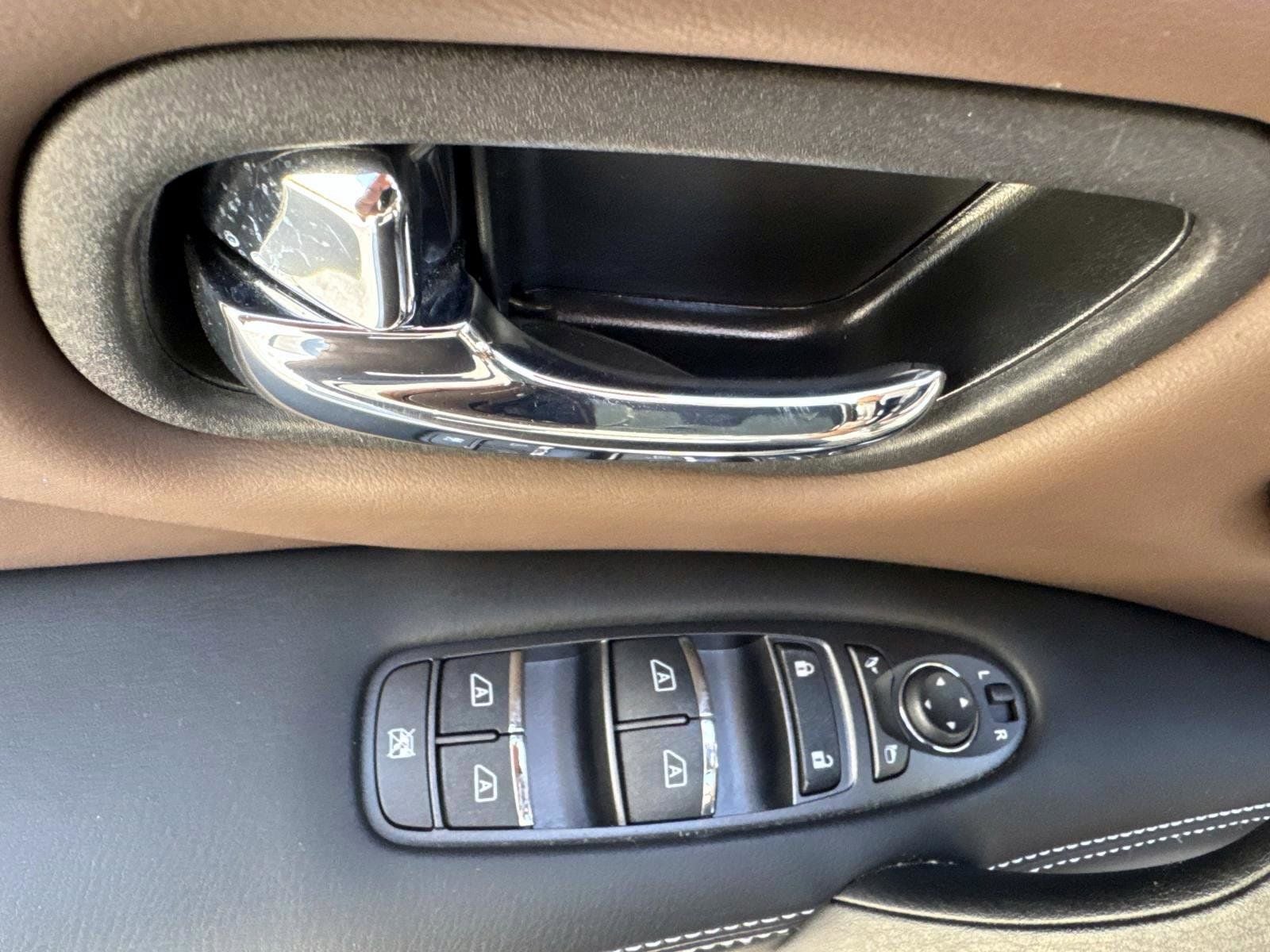 2024 INFINITI QX80 Premium Select