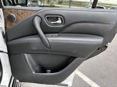 2022 INFINITI QX80 Premium Select