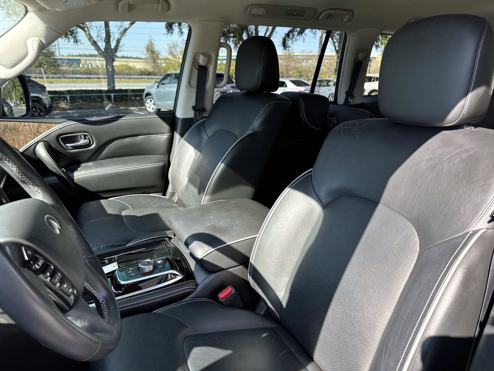 2024 INFINITI QX80 Premium Select