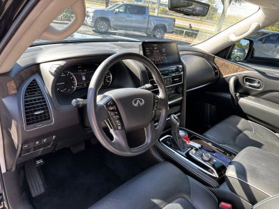 2024 INFINITI QX80 Premium Select