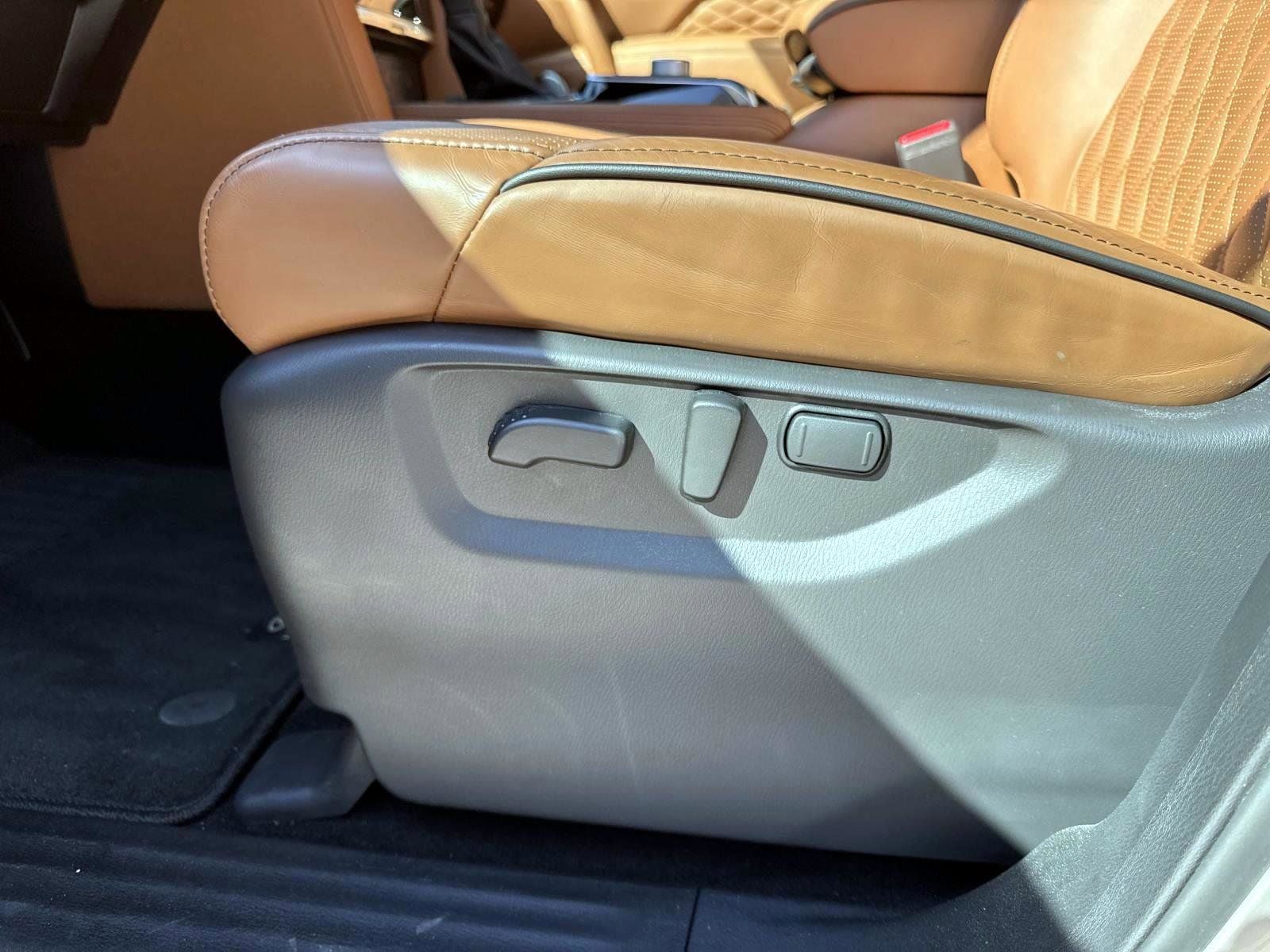 2024 INFINITI QX80 Sensory