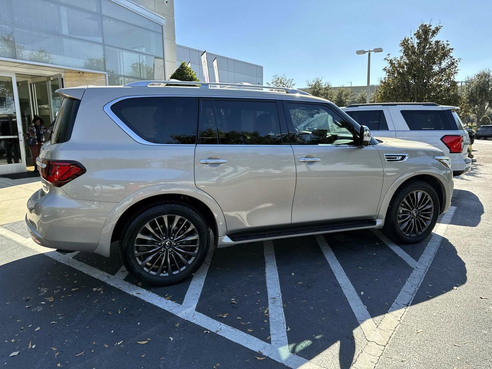 2024 INFINITI QX80 Sensory