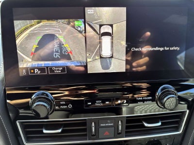 2024 INFINITI QX80 Sensory