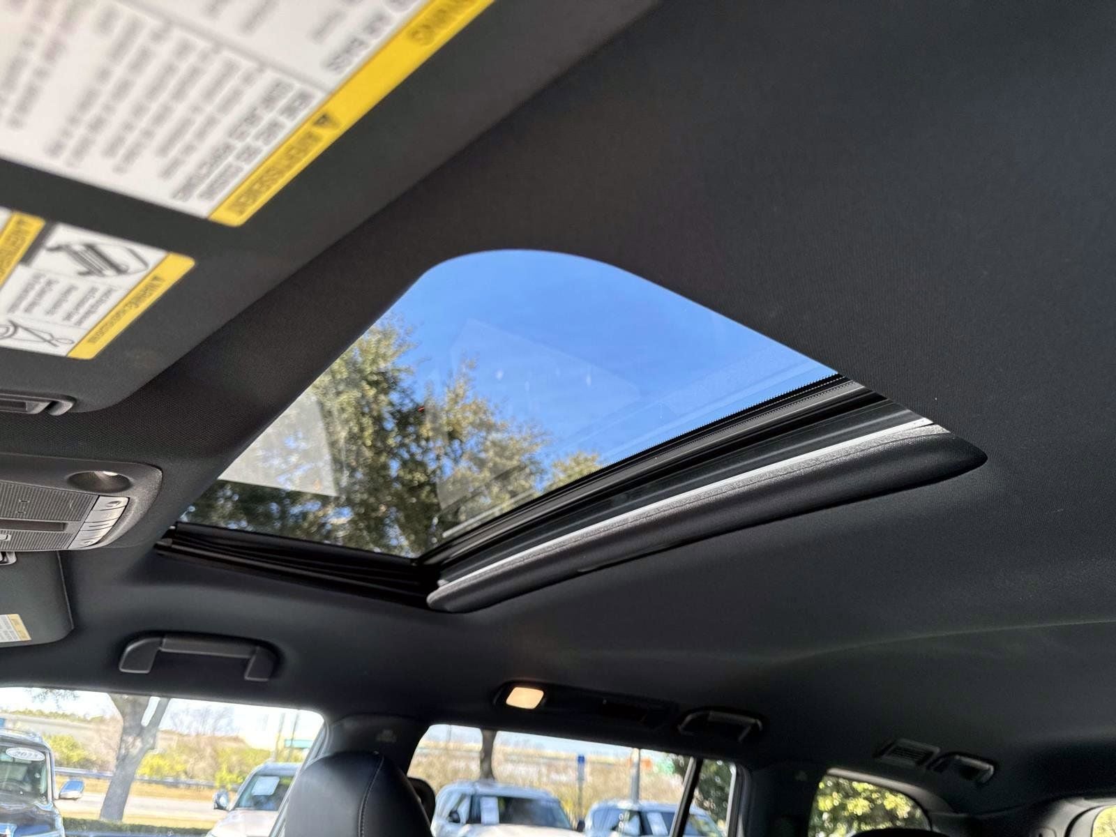 2024 INFINITI QX80 Sensory