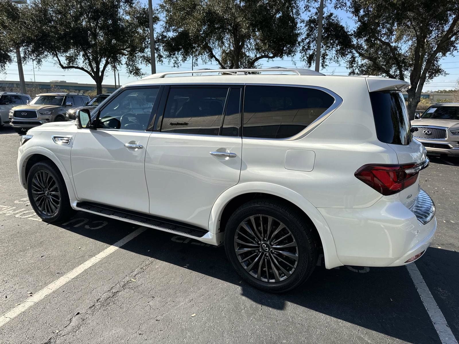2024 INFINITI QX80 Sensory